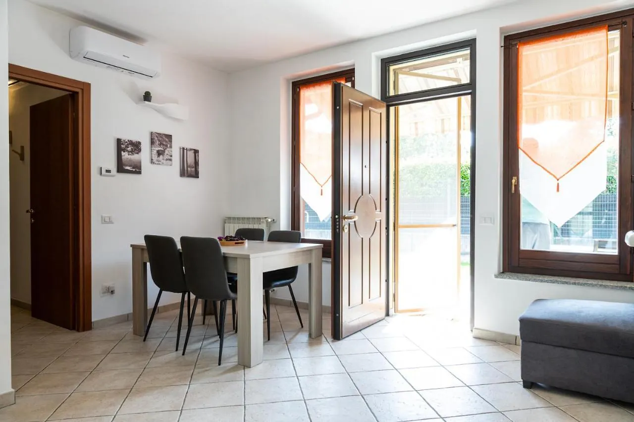 Appartamento Giulia Besnate Apartment